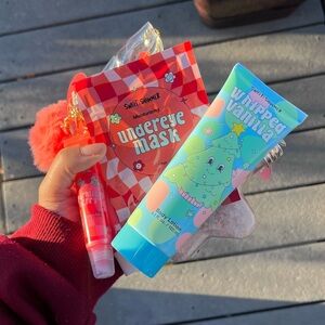 Makeup and body care gift set bundle (BLACK FRIDAY)